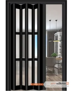 درب آکاردئونی داخل منزل